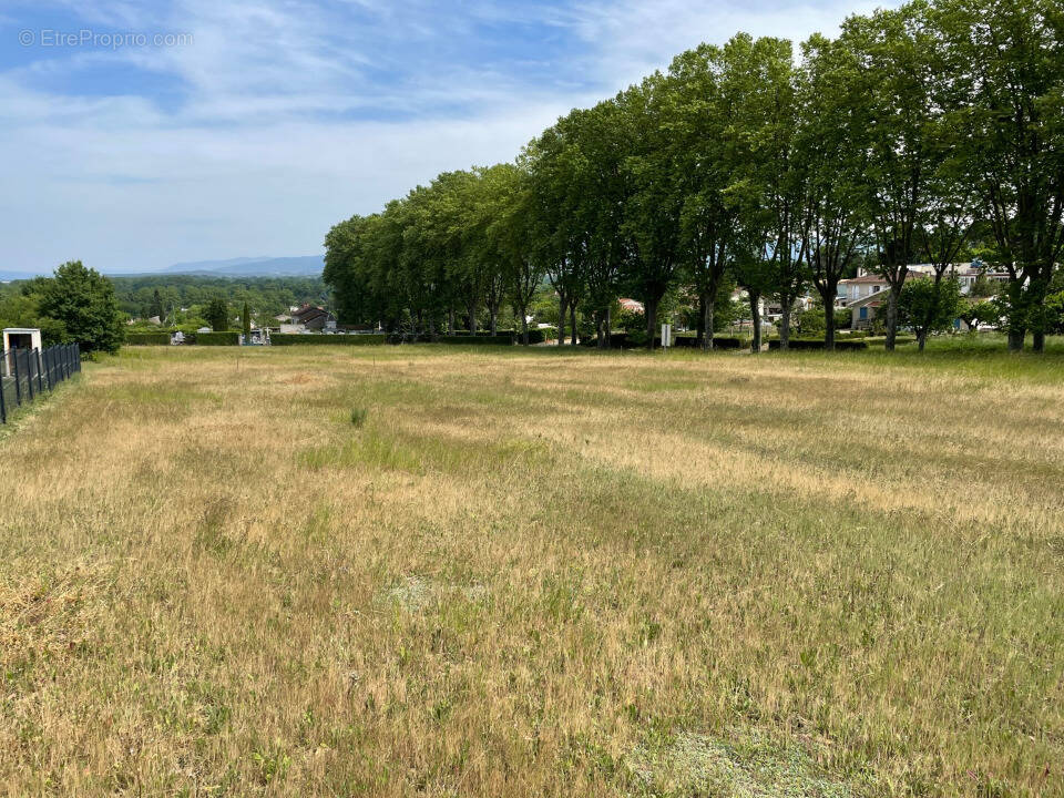 Terrain à SOUAL
