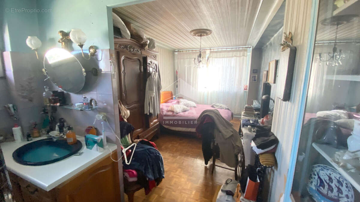 Appartement 93m² à marseille 5e arrondissement - photo 9