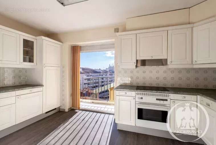 Appartement à MENTON