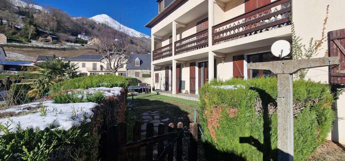 Appartement à SAZOS