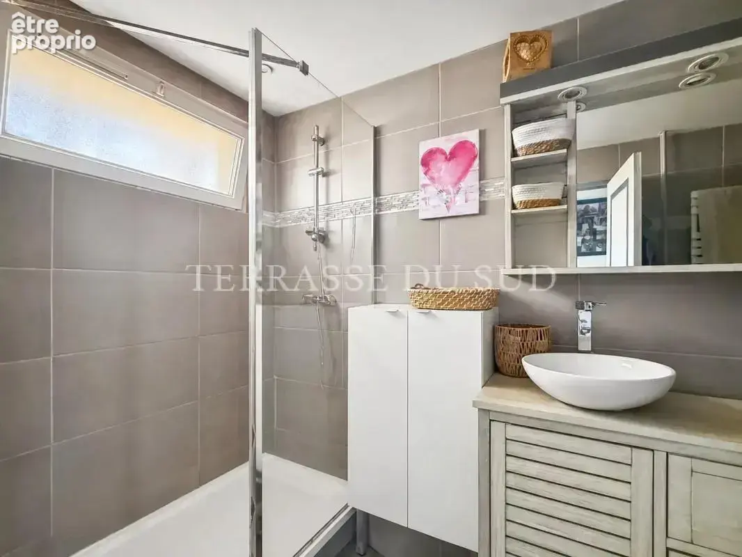 Vente Appartement 3 Pièce de 73 m2 avec Balcon/Terrasse, Loggia et Cave - Pointe-Rouge / Pastré - Marseille 8 - photo 15