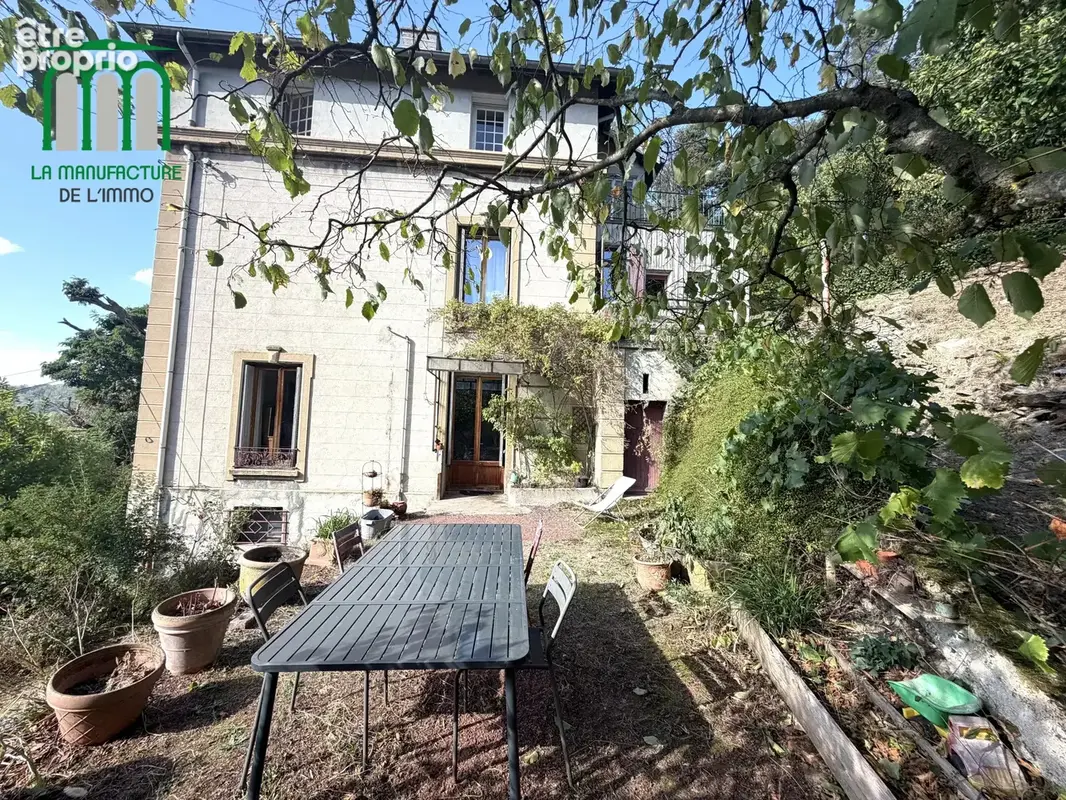 Maison bourgeoise de 1906 - 297.93 m² habitables - parcelle de terrain de 2480 m²- secteur Cotatay / La Pouratt'e - photo 2