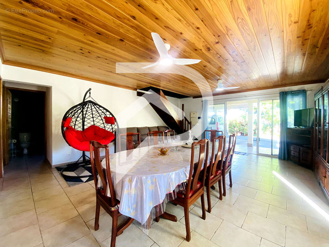 Maison à SAINT-PIERRE