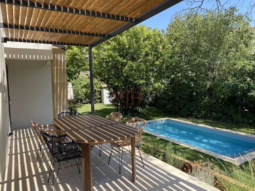 Aix ville a pied  -toutes commodites - photo 5
