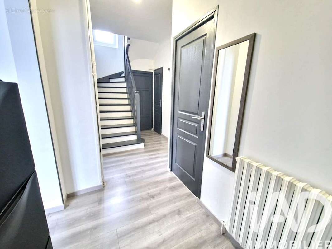 Photo 9 - Maison à SERMAISES