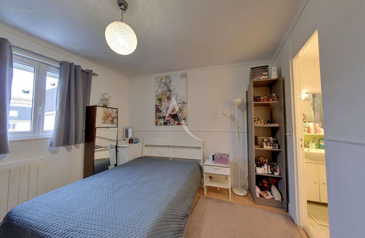 Appartement à OZOIR-LA-FERRIERE