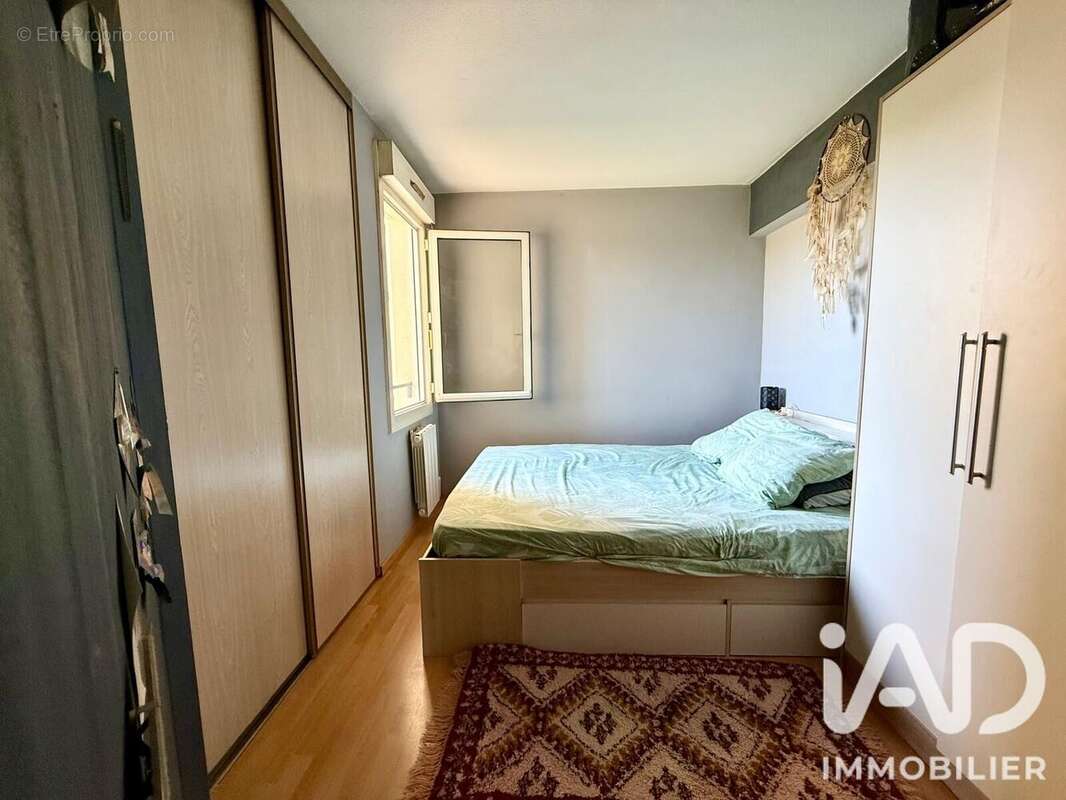 Photo 6 - Appartement à SAINT-GENIS-LAVAL