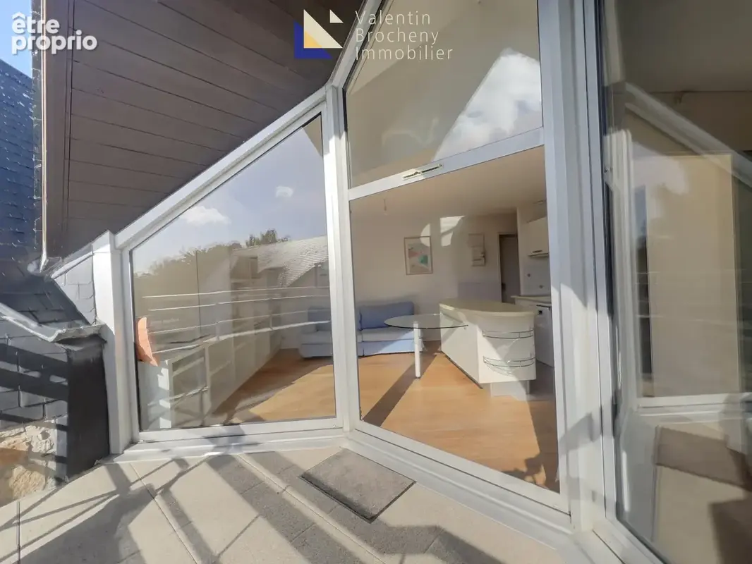 Carnac Plage : T2 en dernier étage avec balcon et parking - photo 2