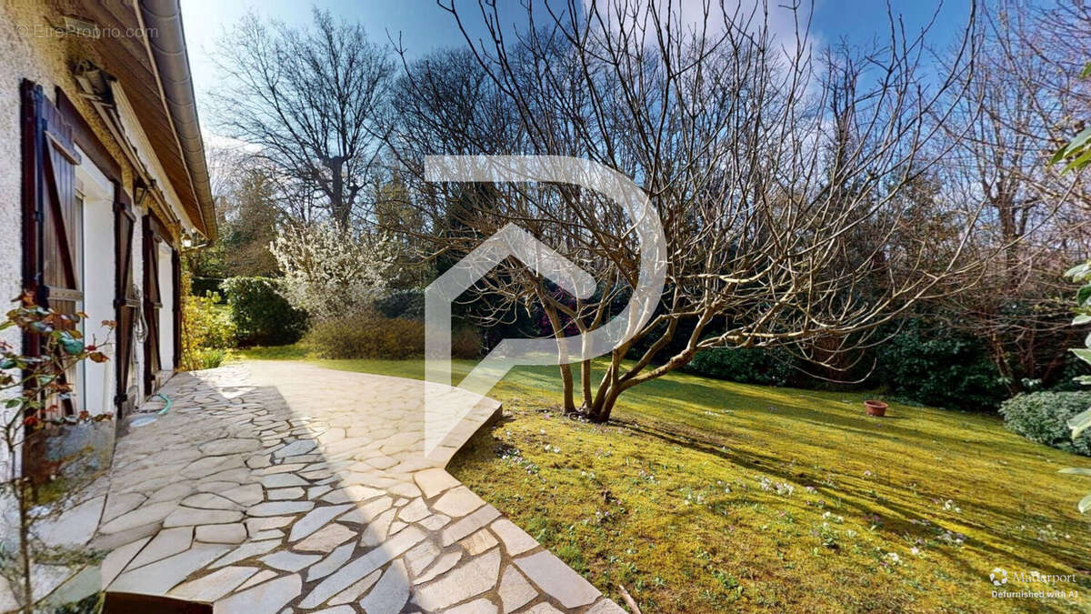 Maison à MARLY-LE-ROI