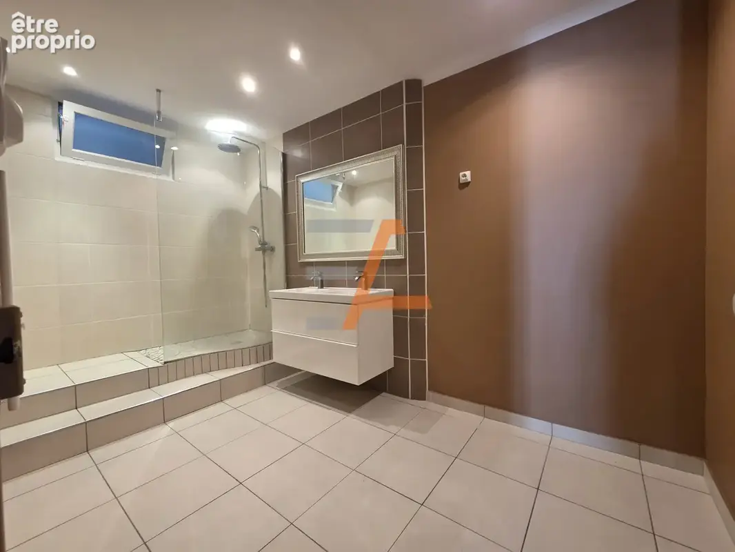 Hypercentre   rare à la vente   f5 124 m2 - photo 9