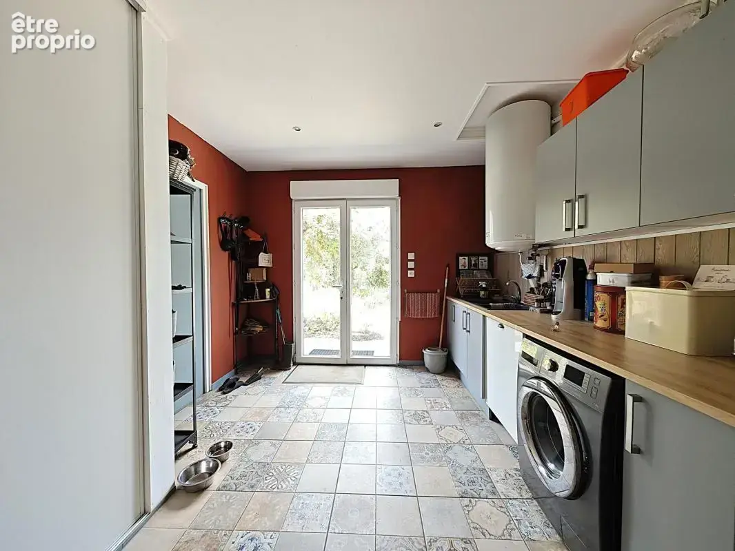 Maison de 135 m² avec garage et hangar - photo 13