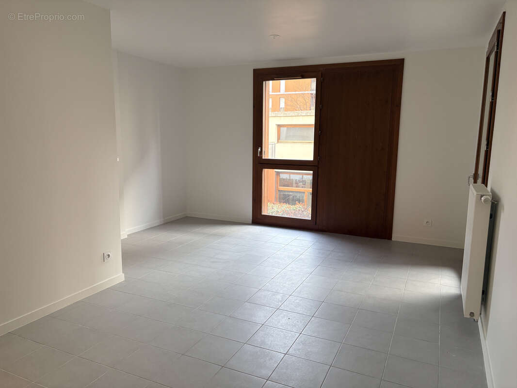 Appartement à LYON-8E
