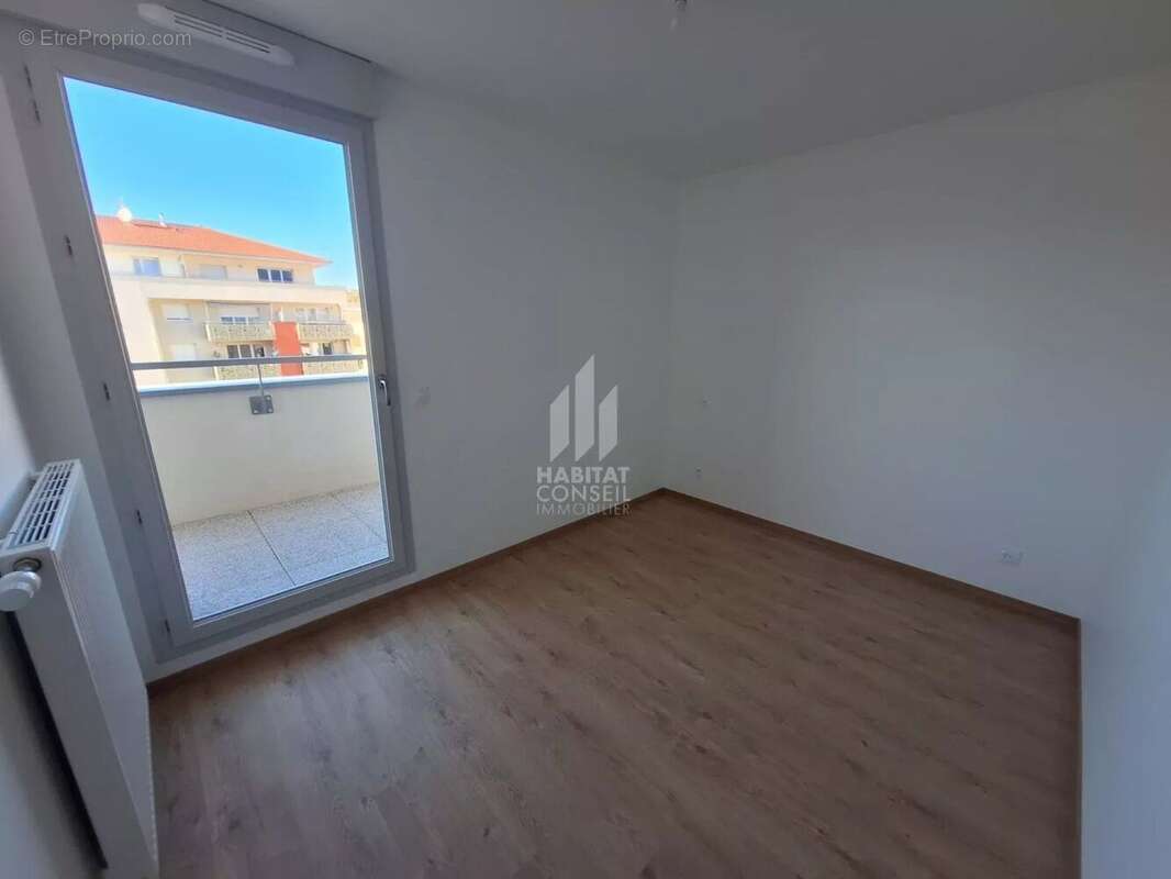 Appartement à MOIRANS
