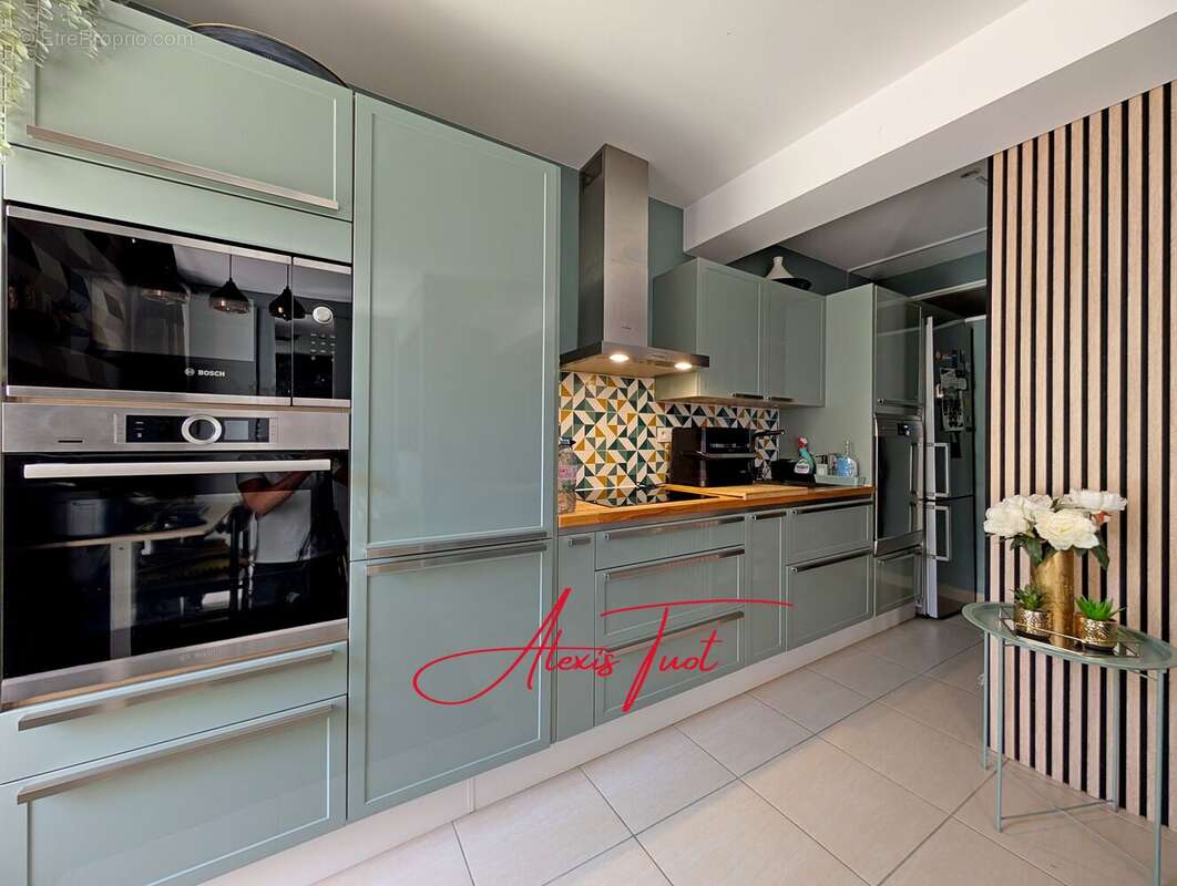 Maison 77 m² à Ambares-Et-Lagrave  - photo 11