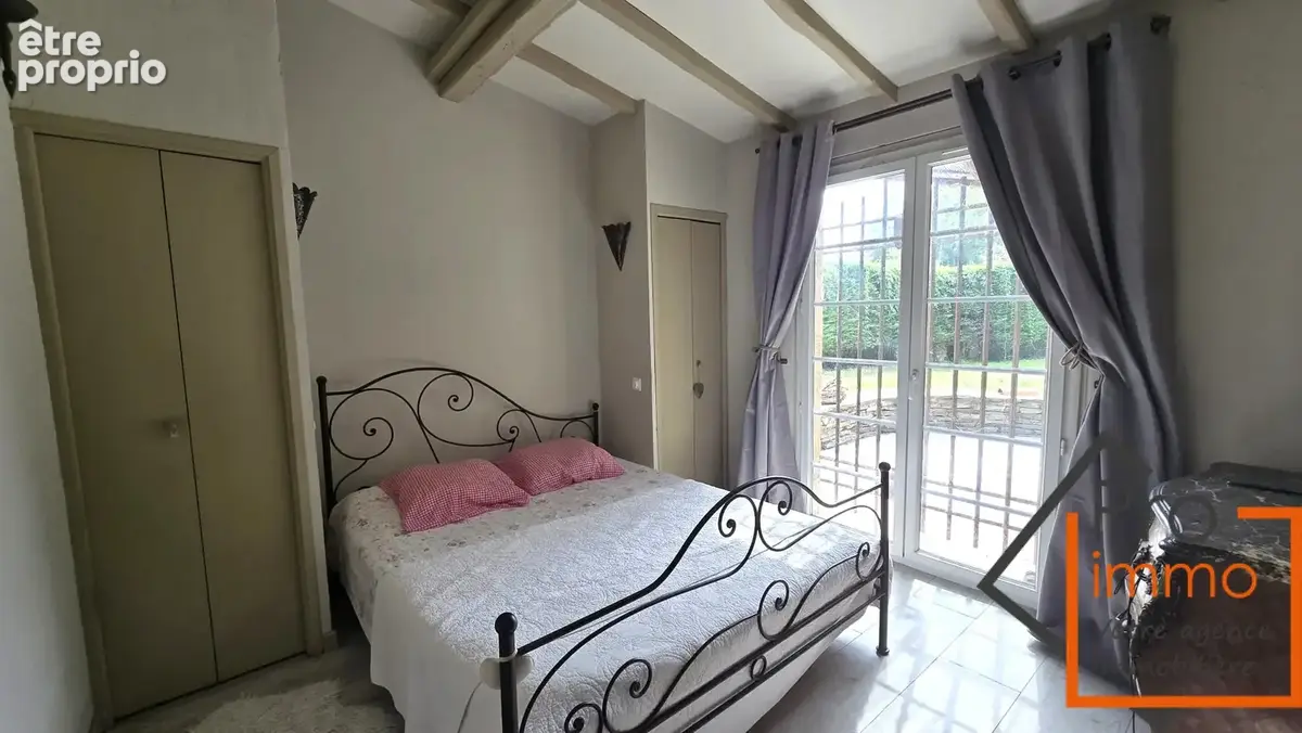 propriété de charme sur 3 046 m2 de terrain - photo 10