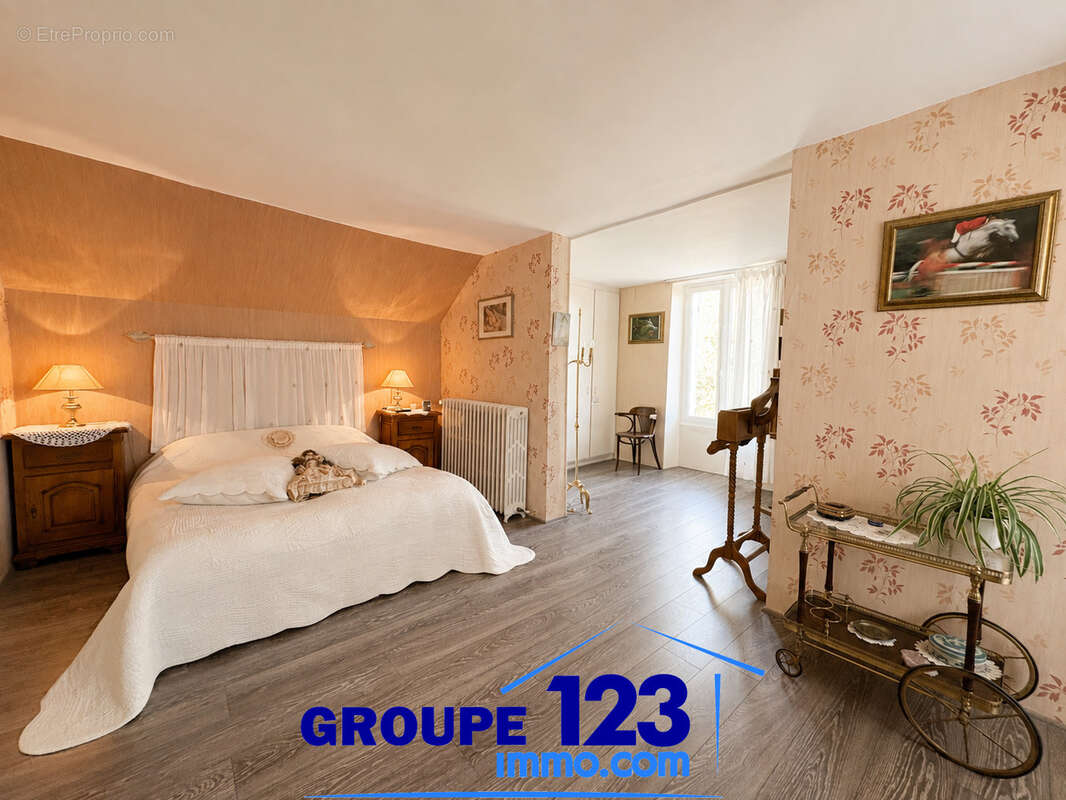 Longère authentique de 194 m2   Pouligny (Escamps) - photo 11