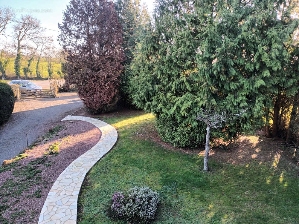 Maison à LE BENY-BOCAGE