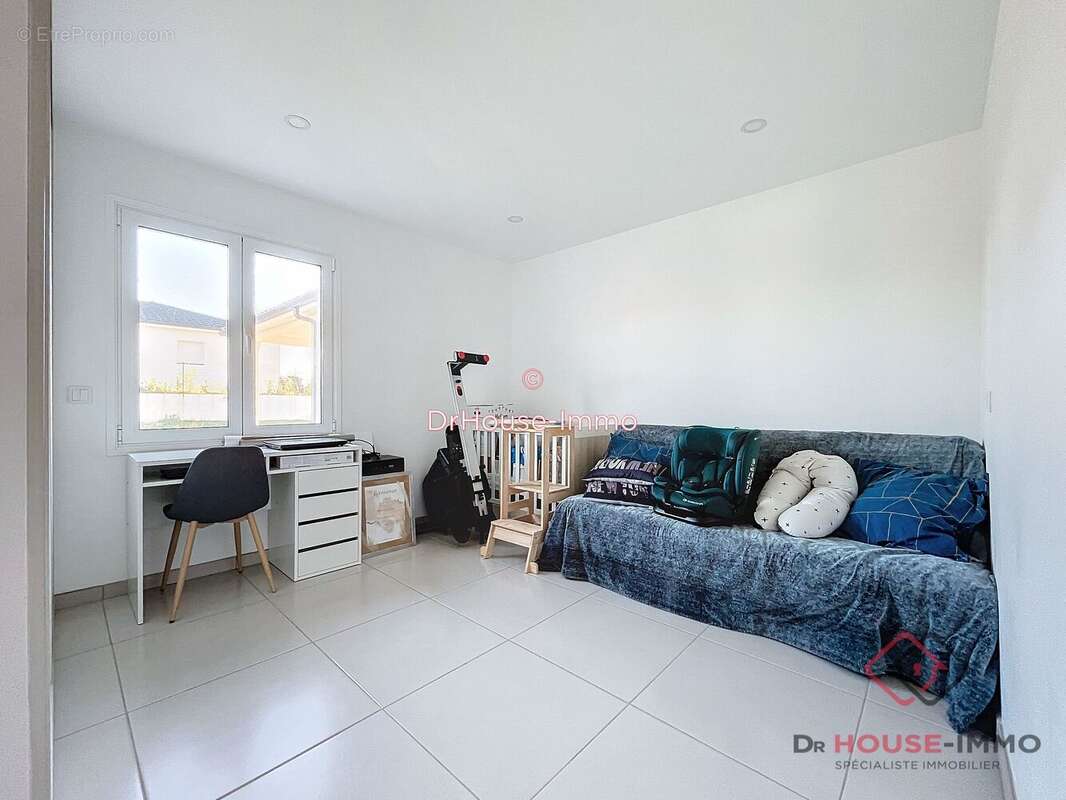 Maison à COULOUNIEIX-CHAMIERS