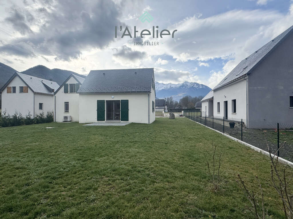 Maison à BAZUS-AURE