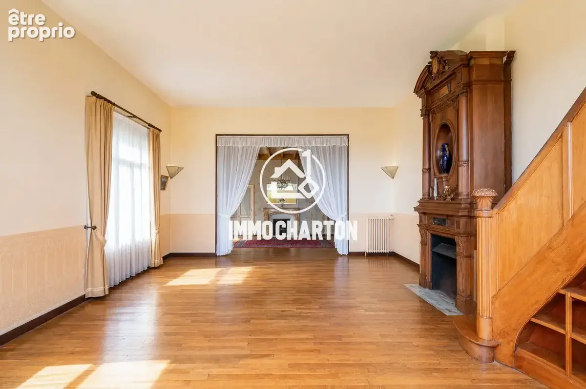 Maison 11 pièces 221 m² à vendre à Guecelard (72230) - photo 6