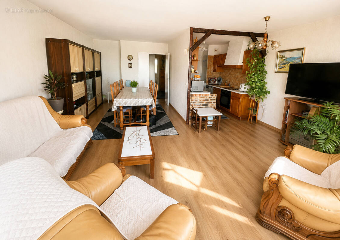 Appartement à SARTROUVILLE