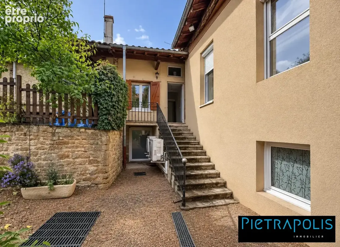 Appartement 2 pièces 40 m² à vendre à Liergues (69400) - photo 8