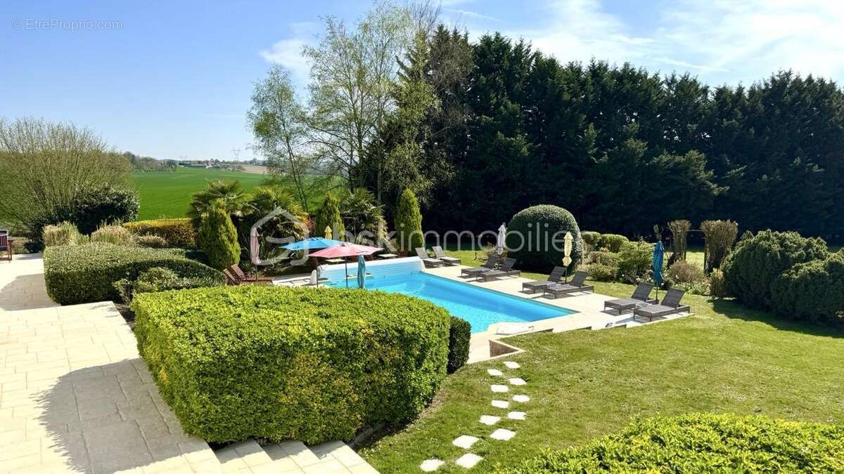 Domaine d’exception sur 2,4 hectares avec 3 habitations, piscine et étangs — 30 min Paris - photo 5