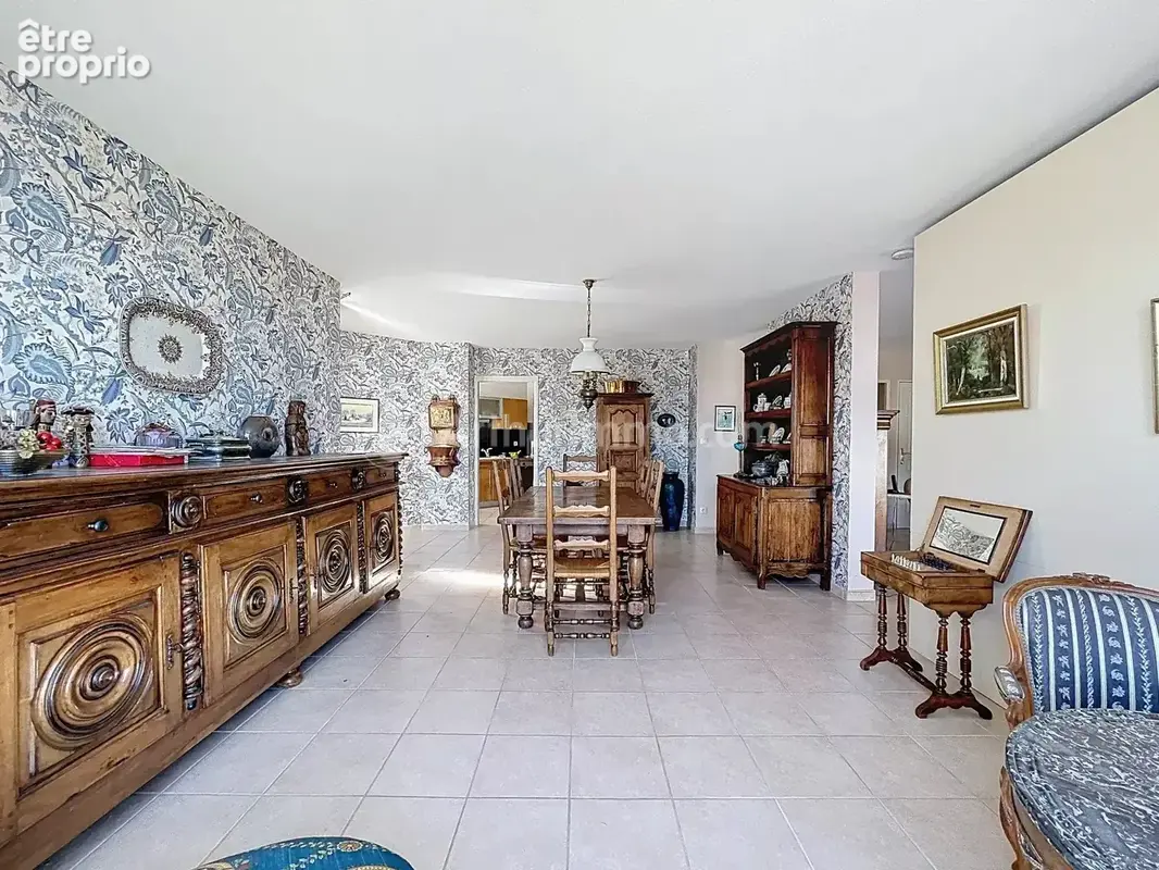 Vente Appartement Royat(63130) 480 000ï¿œ - photo 2