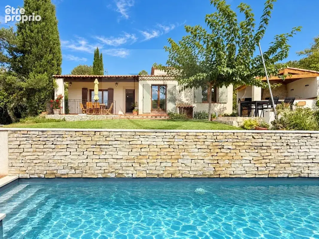 Guilles, à pied du village : maison familiale avec piscine et vue sans vis-à-vis - photo 2