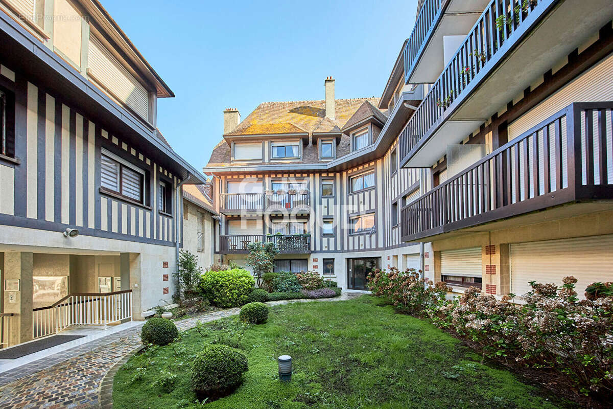 Appartement à DEAUVILLE