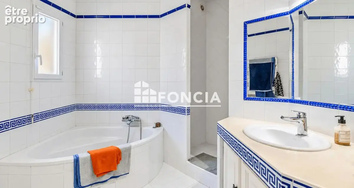 Mas de lauze – rare à la vente : maison de caractère en pierre avec piscine et annexe indépendante - photo 12
