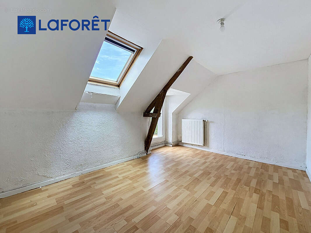 A VENDRE - Immeuble Saint Thuriau - photo 9