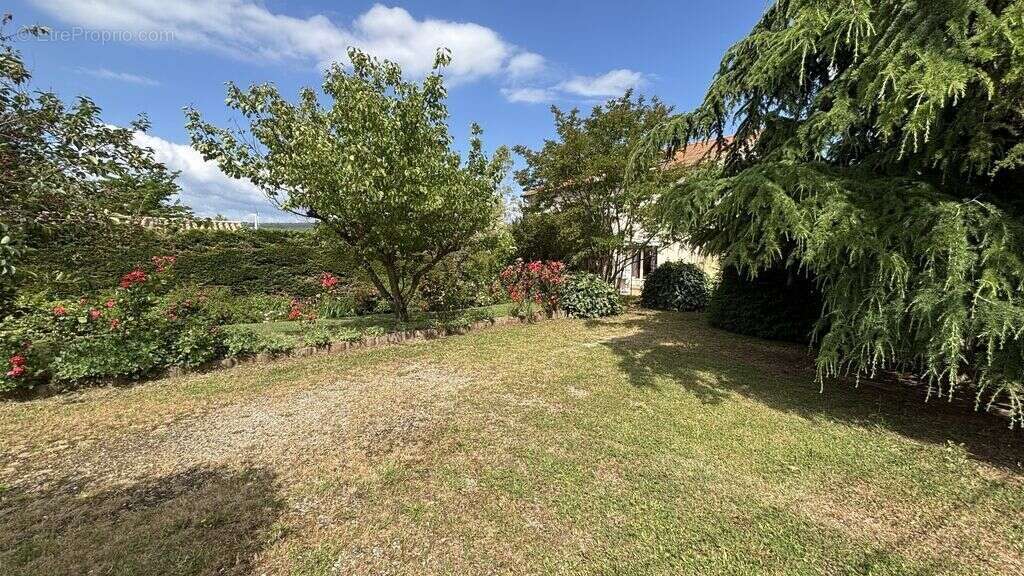 Maison à LORIOL-SUR-DROME