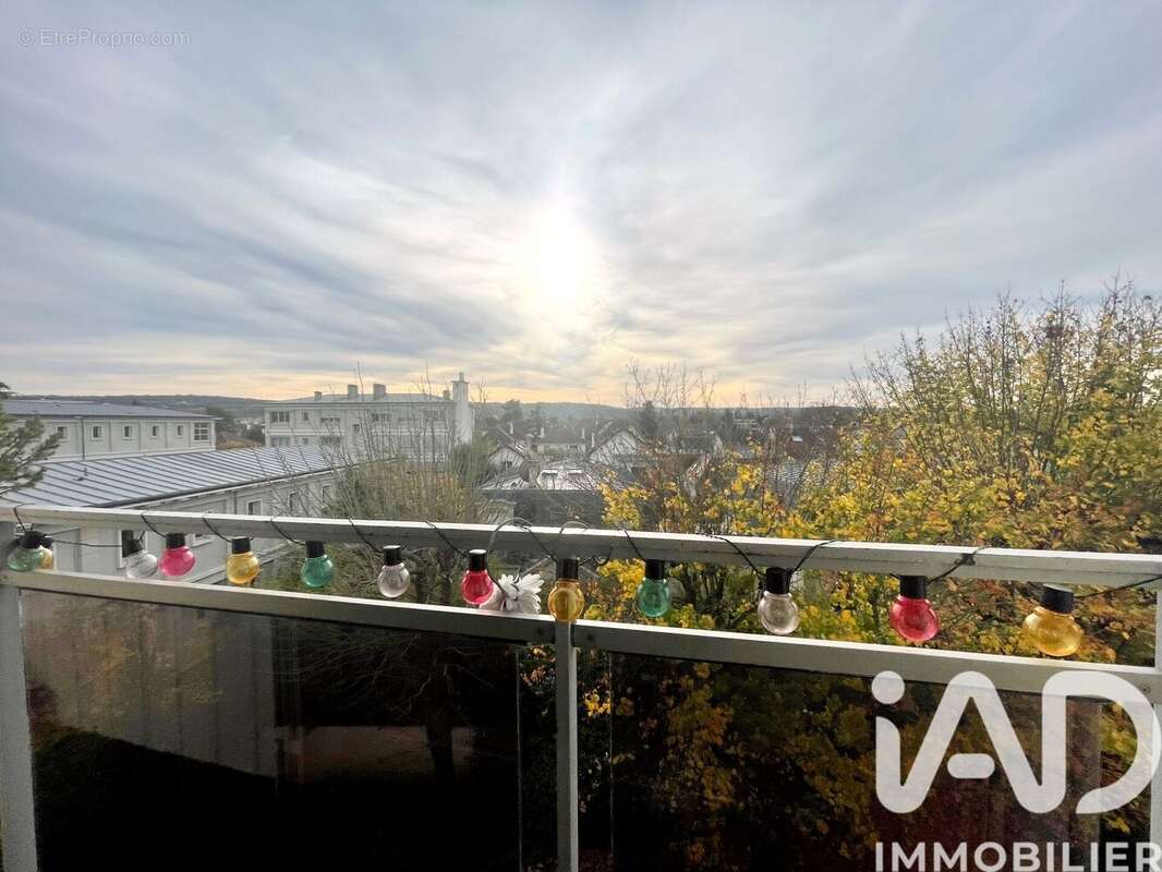 Photo 3 - Appartement à RUEIL-MALMAISON