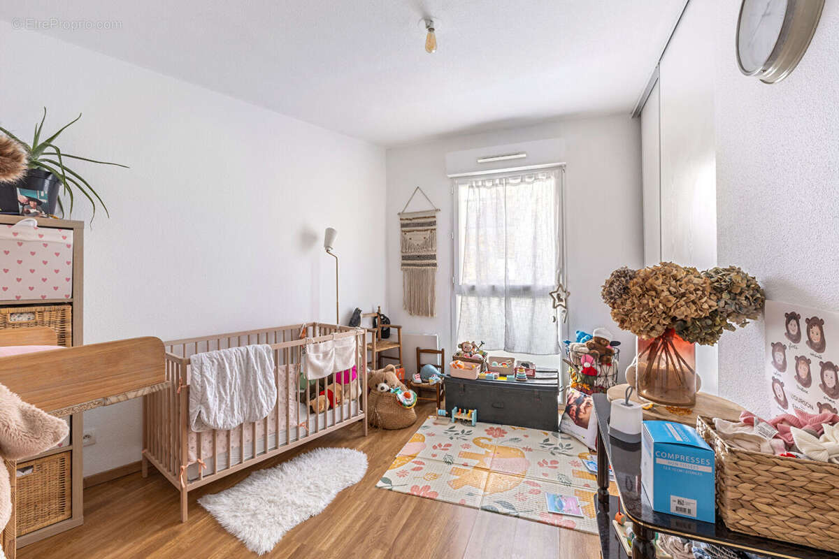 Appartement à BEGLES