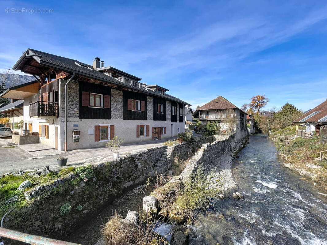 Appartement à DOUSSARD