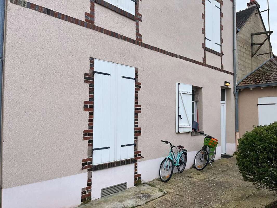 Appartement à AUNEAU