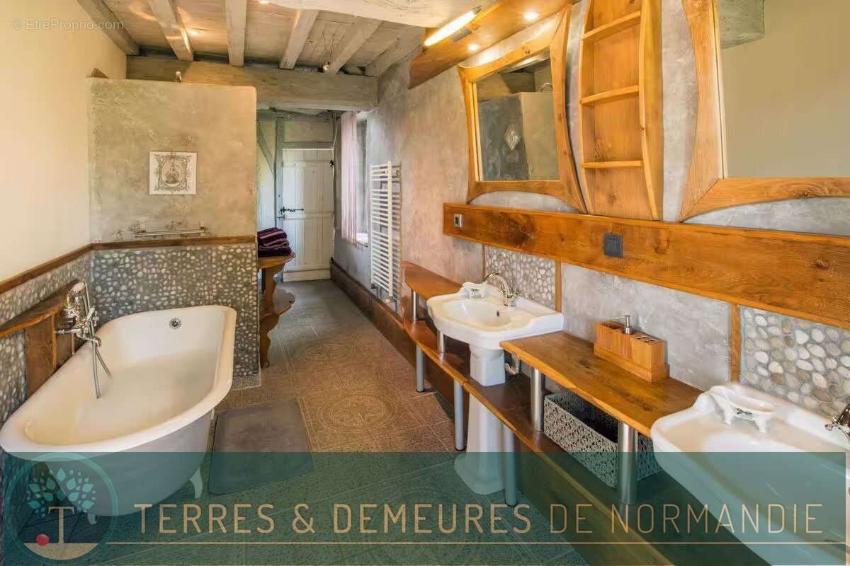 Maison à FORGES-LES-EAUX