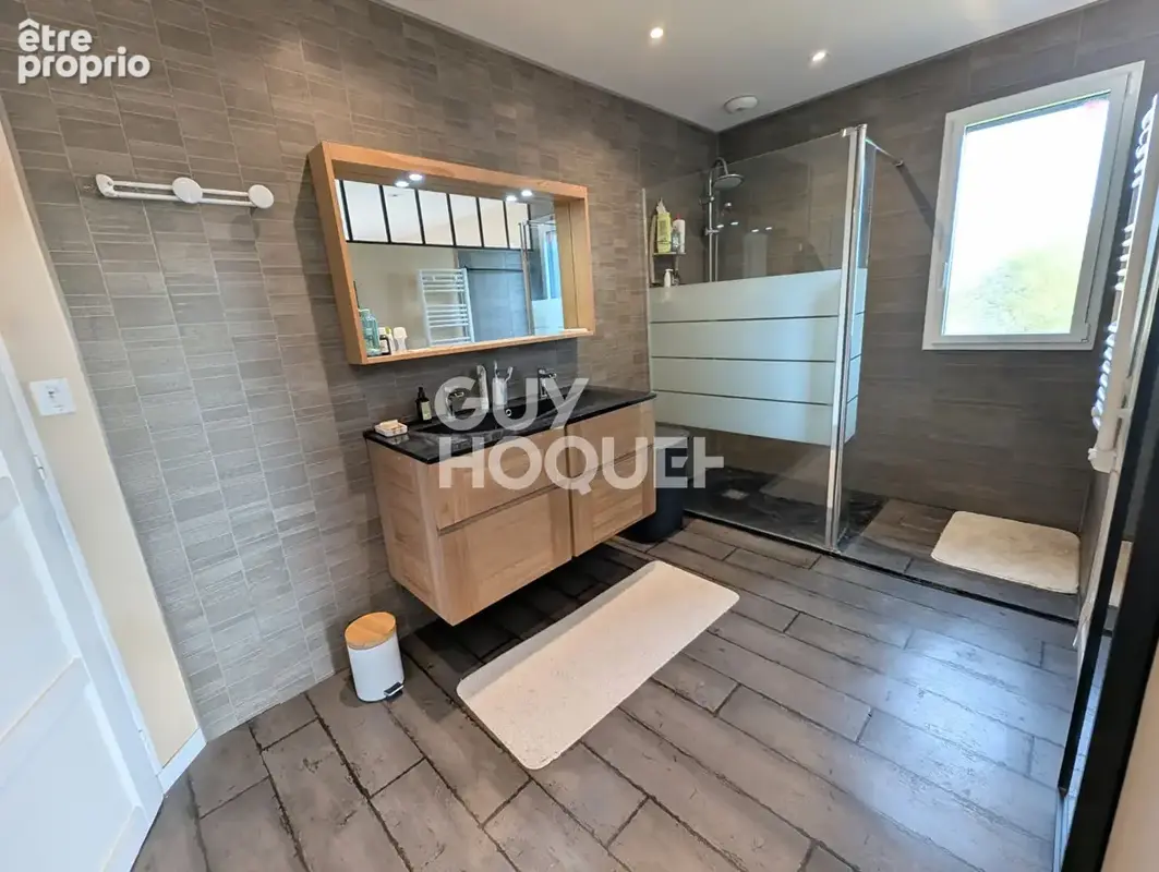 Maison Menil 4 pièce(s) 112 m2 - photo 5