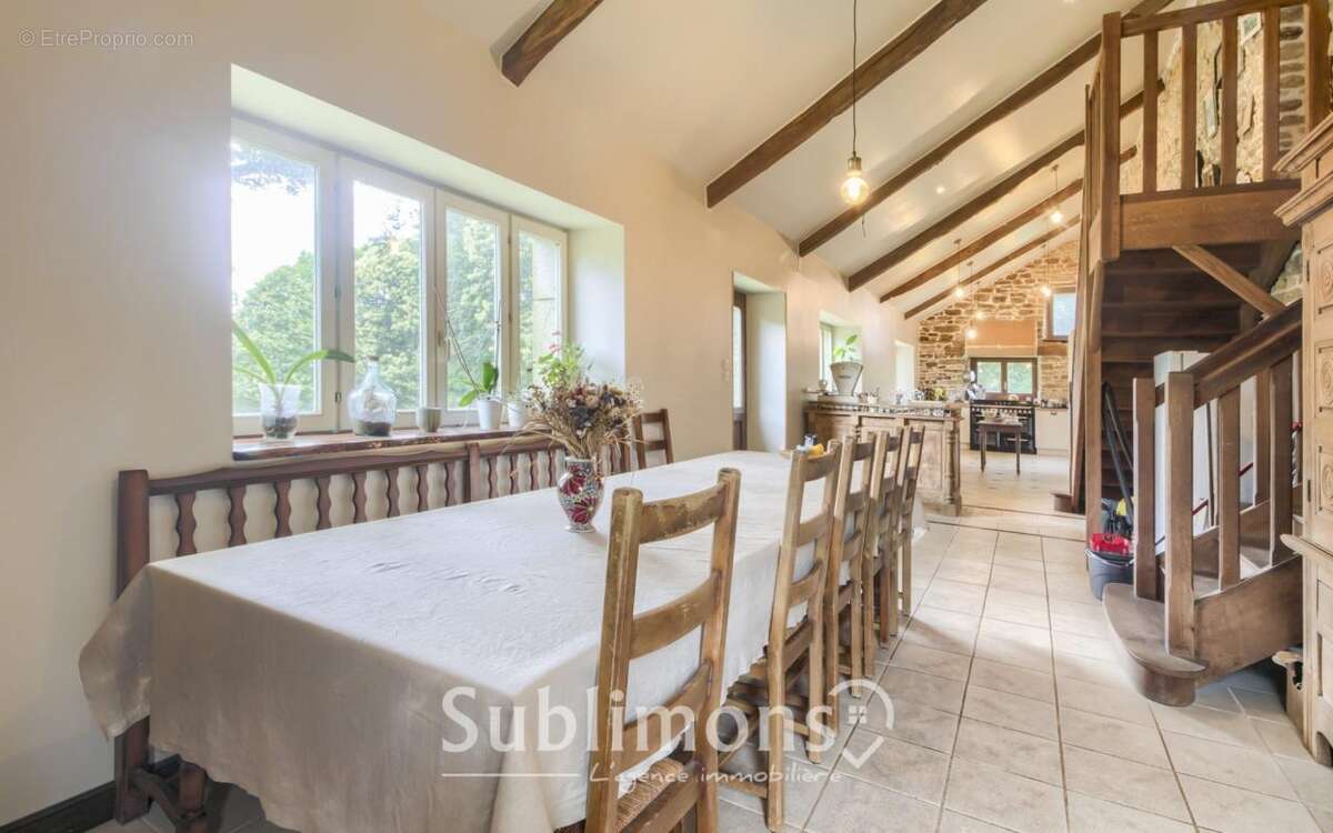 Maison à GRAND-CHAMP