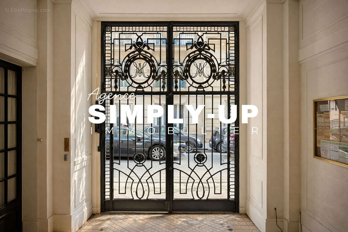 Appartement à NEUILLY-SUR-SEINE