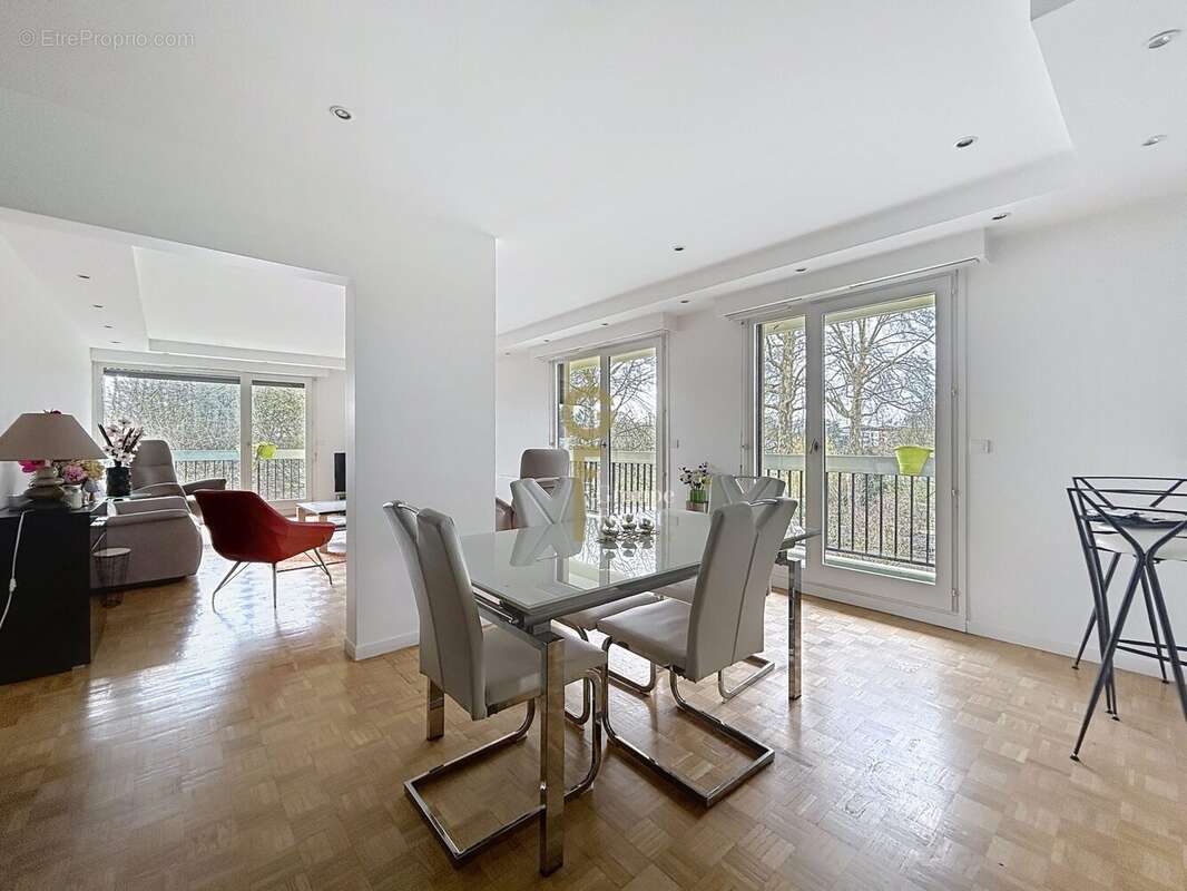 Appartement à CROIX