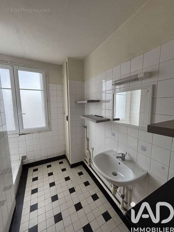 Photo 7 - Appartement à SAINT-PIERRE-DES-CORPS
