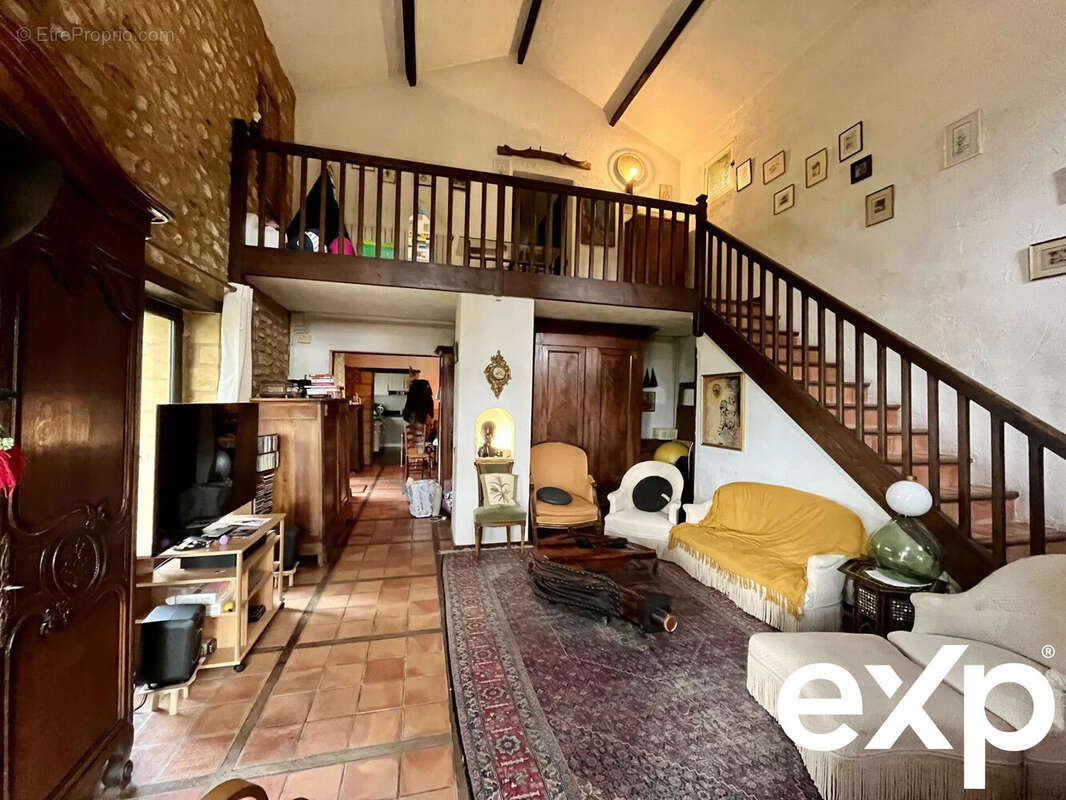 Maison à COUX-ET-BIGAROQUE