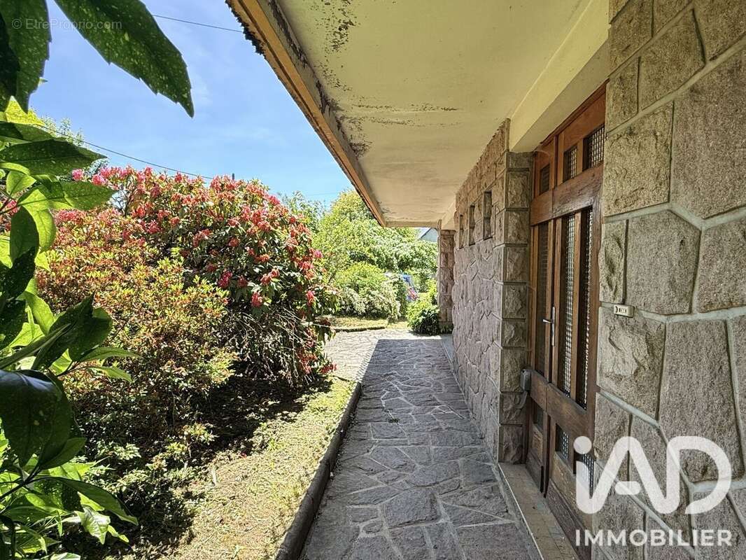 Maison 118 m² à Ussel  - photo 6