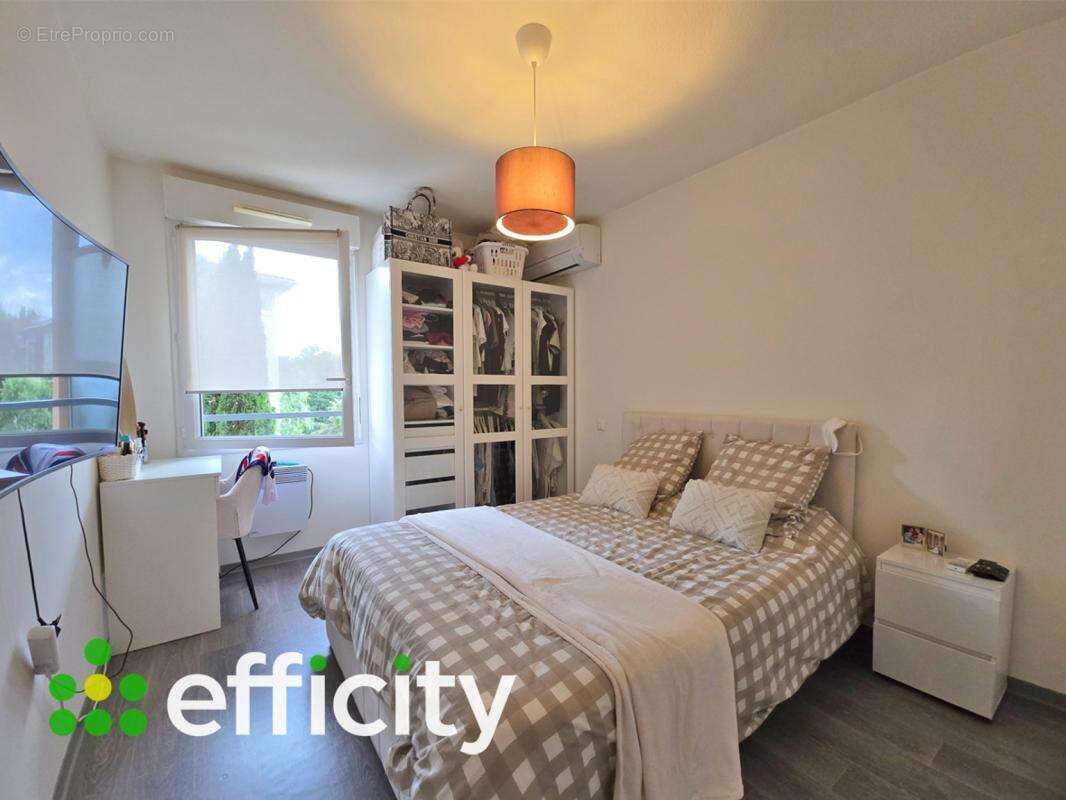 Appartement à PUGET-SUR-ARGENS