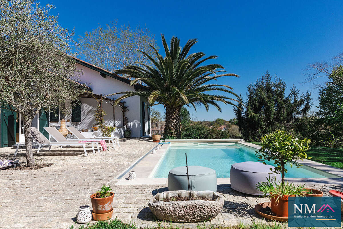 Maison à SAINT-PIERRE-D&#039;IRUBE