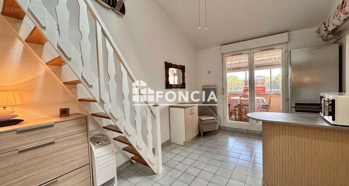 Appartement à LA LONDE-LES-MAURES