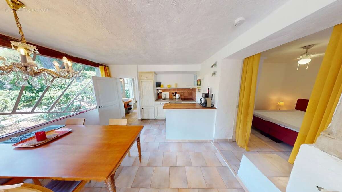 Appartement 2 pieces de 50 m² à vence - photo 3