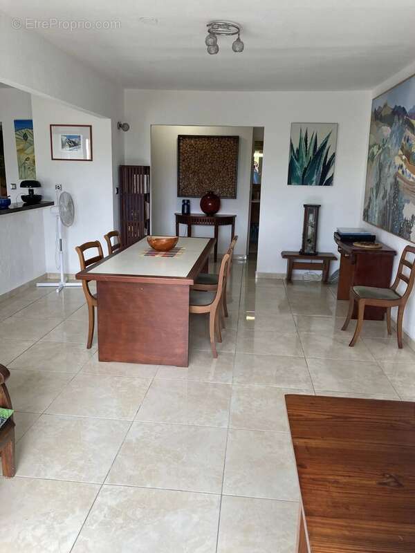 Appartement à LE GOSIER